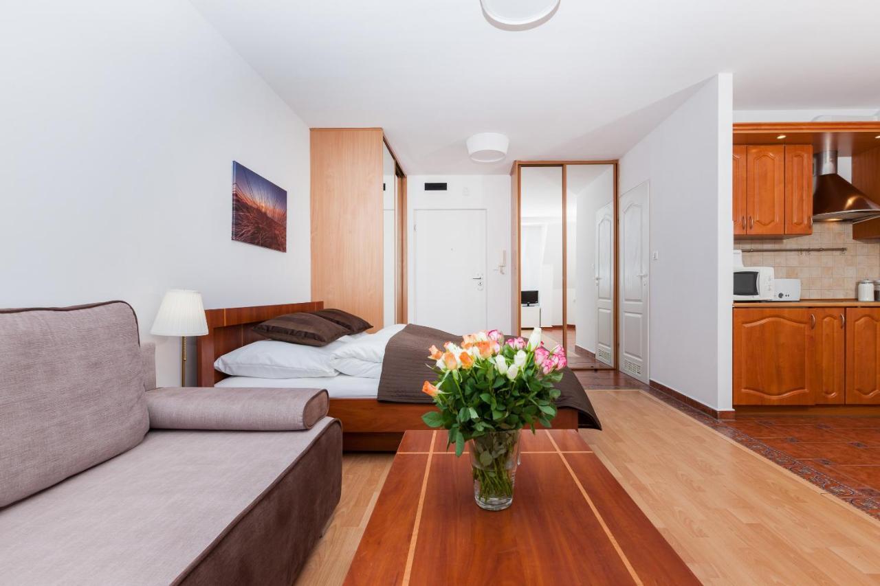 Port Kolobrzeg Cicha Street By Jantar Apartamenty Kołobrzeg Eksteriør bilde